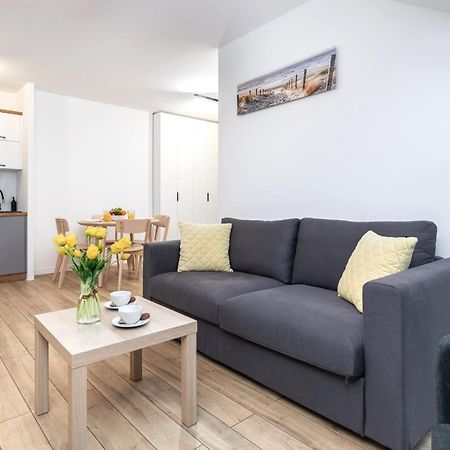 Apartamenty Morskie Oko By Noclegi Renters Miedzyzdroje Kültér fotó